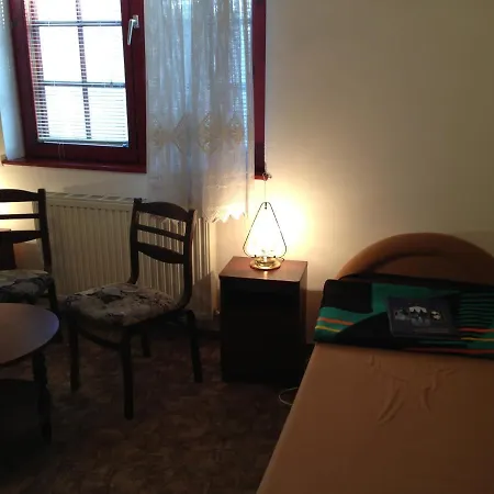 Ba-s-ha Panzio Couette-café *